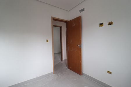 Casa à venda com 83m², 3 quartos e 2 vagasQuarto 3