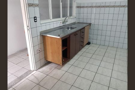 Casa à venda com 161m², 3 quartos e 2 vagasCozinha
