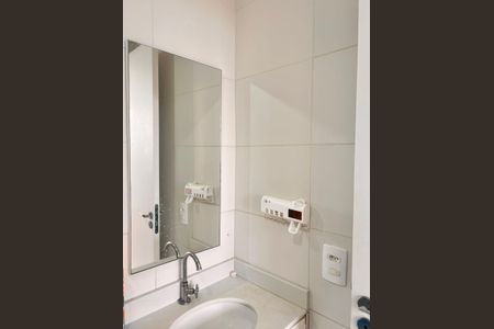 Apartamento para alugar com 40m², 2 quartos e sem vaga Apartamento para alugar com 40m², 2 quartos e sem vagaBanheiro