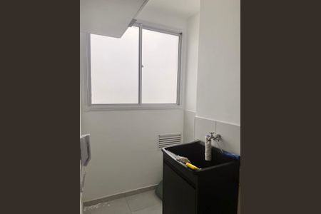 Apartamento para alugar com 40m², 2 quartos e sem vaga Apartamento para alugar com 40m², 2 quartos e sem vagaÁrea de serviço