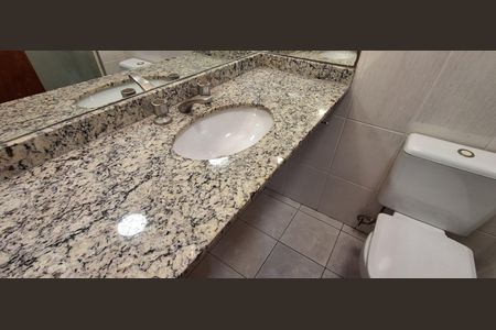 Apartamento à venda com 66m², 3 quartos e 1 vagaBanheiro Suíte 