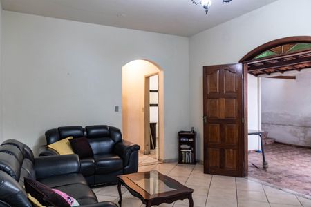 Casa à venda com 360m², 6 quartos e 4 vagas Casa à venda com 360m², 6 quartos e 4 vagasCasa 1 - Sala