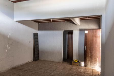 Casa à venda com 360m², 6 quartos e 4 vagas Casa à venda com 360m², 6 quartos e 4 vagasSala Comercial