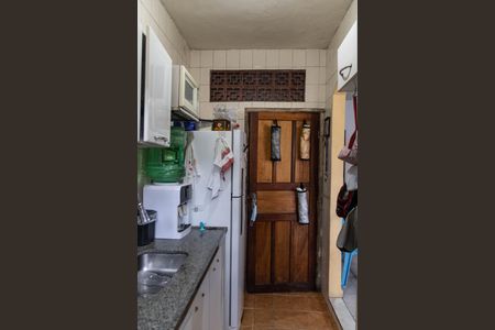 Casa à venda com 360m², 6 quartos e 4 vagas Casa à venda com 360m², 6 quartos e 4 vagasCasa 2 - Cozinha