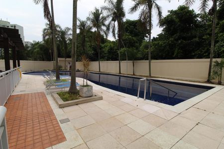 Apartamento para alugar com 35m², 1 quarto e 1 vagaÁrea comum - Piscina