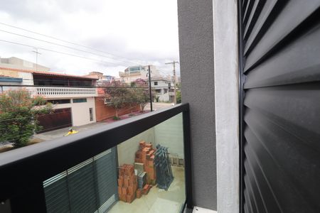 Varanda Quarto 1 suíte de casa à venda com 3 quartos, 83m² em Vila Scarpelli, Santo André