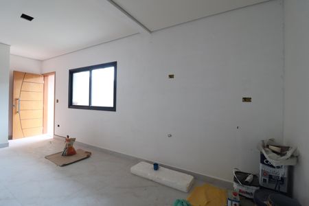 Casa à venda com 83m², 3 quartos e 2 vagasCozinha