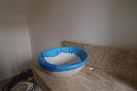 Casa à venda com 83m², 3 quartos e 2 vagasLavabo 1