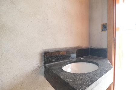 Casa à venda com 83m², 3 quartos e 2 vagasLavabo Cobertura