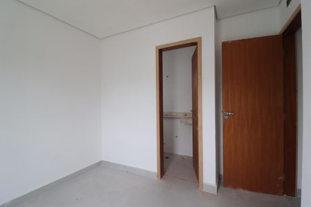 Casa à venda com 83m², 3 quartos e 2 vagasQuarto 1 suíte