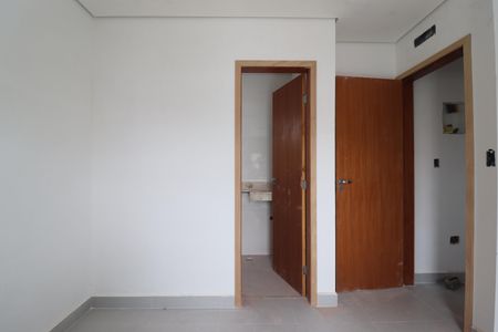 Casa à venda com 83m², 3 quartos e 2 vagasQuarto 1 suíte