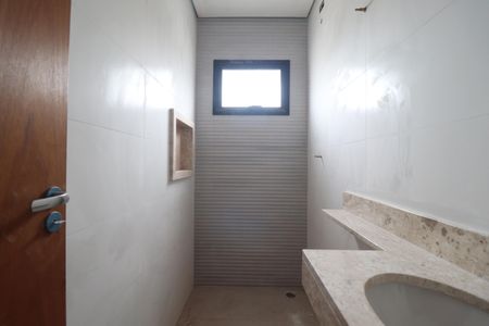 Casa à venda com 83m², 3 quartos e 2 vagasBanheiro 2