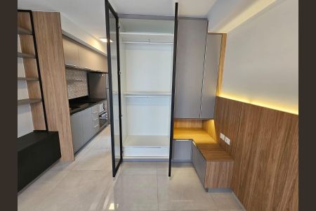 Apartamento para alugar com 1 quarto, 24m² em Santo Amaro, São Paulo