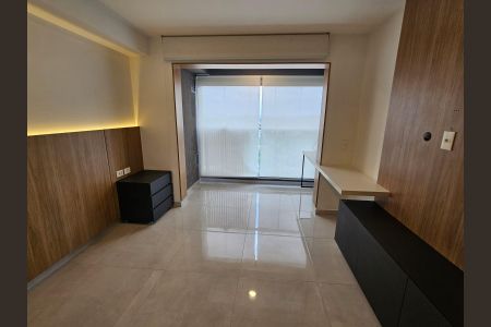 Apartamento para alugar com 1 quarto, 24m² em Santo Amaro, São Paulo