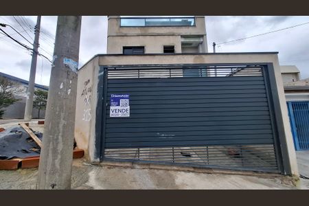 Casa à venda com 90m², 3 quartos e 3 vagasFachada