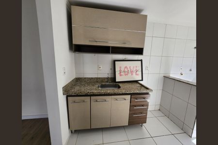 Cozinha de apartamento para alugar com 2 quartos, 58m² em Jardim Residencial Firenze, Hortolândia