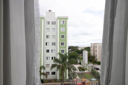 Vista da Sala de apartamento para alugar com 1 quarto, 48m² em Xaxim, Curitiba