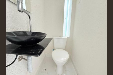 Casa para alugar com 120m², 2 quartos e 1 vaga