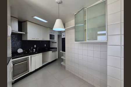 Apartamento à venda com 123m², 3 quartos e 2 vagas
