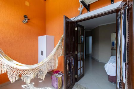 Casa à venda com 245m², 3 quartos e 2 vagas Casa à venda com 245m², 3 quartos e 2 vagasVaranda da Suíte