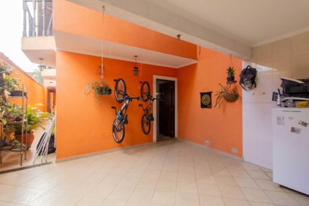 Casa à venda com 245m², 3 quartos e 2 vagas Casa à venda com 245m², 3 quartos e 2 vagasArea Externa