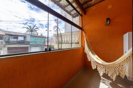 Casa à venda com 245m², 3 quartos e 2 vagas Casa à venda com 245m², 3 quartos e 2 vagasVaranda da Suíte