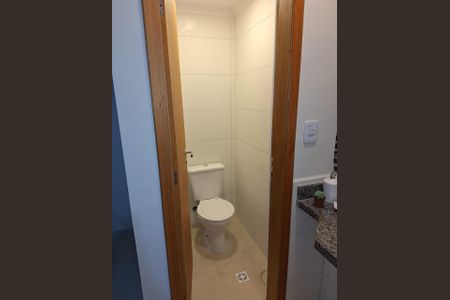 Banheiro de apartamento para alugar com 2 quartos, 84m² em Vila Caiçara, Praia Grande