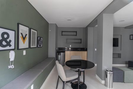 Apartamento para alugar com 36m², 2 quartos e sem vagaÁrea Comum - Salão de Festas