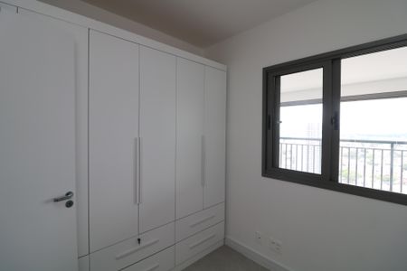 Apartamento para alugar com 77m², 2 quartos e 1 vagaQuarto