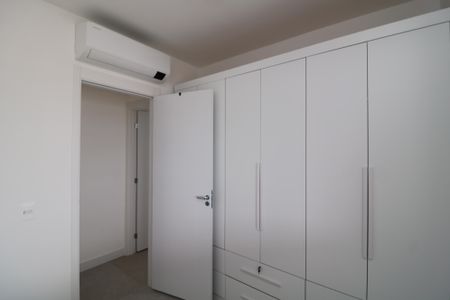 Apartamento para alugar com 77m², 2 quartos e 1 vagaQuarto