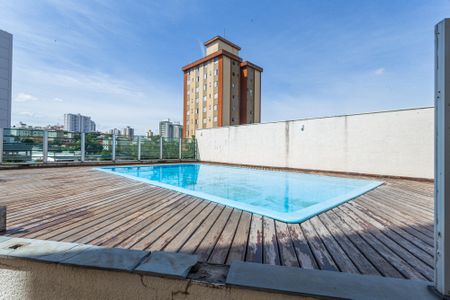 Apartamento à venda com 77m², 3 quartos e 1 vaga Apartamento à venda com 77m², 3 quartos e 1 vagaÁrea Externa - Piscina