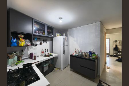 Casa à venda com 780m², 2 quartos e 1 vaga