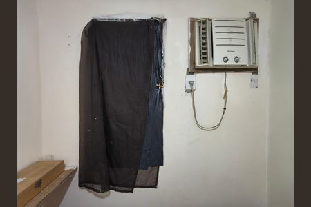 Casa à venda com 780m², 2 quartos e 1 vaga