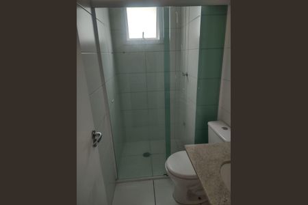 Banheiro de apartamento à venda com 2 quartos, 51m² em Vila Augusta, Guarulhos
