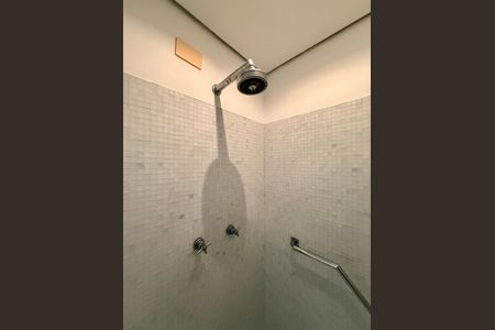 Apartamento à venda com 320m², 4 quartos e 4 vagasBanheiro Suíte 2