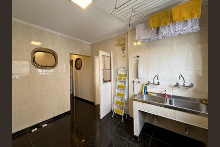 Apartamento à venda com 320m², 4 quartos e 4 vagasÁrea de Serviço