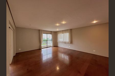 Apartamento à venda com 320m², 4 quartos e 4 vagasSala