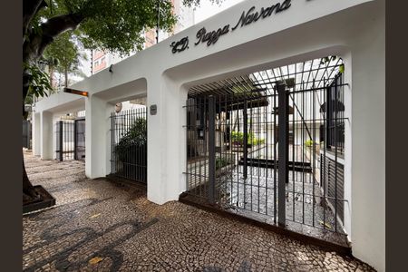 Apartamento à venda com 320m², 4 quartos e 4 vagasFachada 