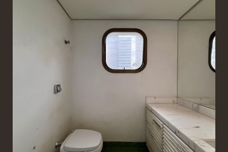 Apartamento à venda com 320m², 4 quartos e 4 vagasBanheiro Suíte 3