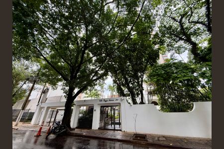 Apartamento à venda com 320m², 4 quartos e 4 vagasFachada 