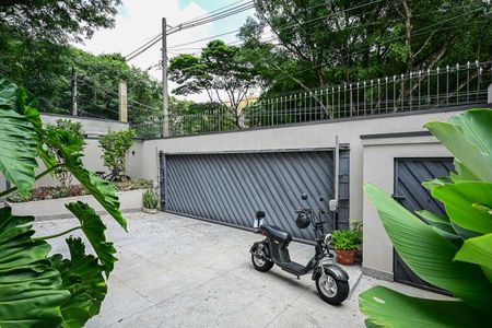 Casa para alugar com 332m², 5 quartos e 3 vagasGaragem