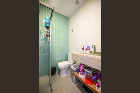 Casa para alugar com 332m², 5 quartos e 3 vagasBanheiro Suíte do Salão 