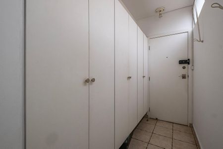 Apartamento para alugar com 160m², 3 quartos e 1 vagaÁrea de Serviço
