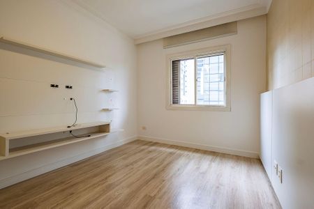 Apartamento para alugar com 160m², 3 quartos e 1 vagaQuarto 3