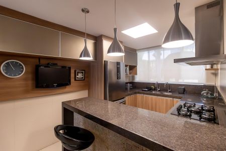 Casa à venda com 380m², 4 quartos e 2 vagasCozinha