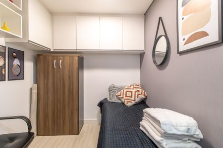 Casa à venda com 380m², 4 quartos e 2 vagasQuarto 4