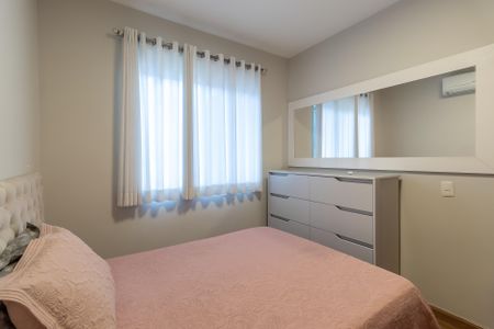 Casa à venda com 380m², 4 quartos e 2 vagasQuarto 3