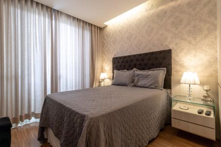 Casa à venda com 380m², 4 quartos e 2 vagasQuarto 1