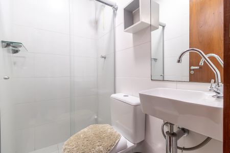 Casa à venda com 380m², 4 quartos e 2 vagasBanheiro da Suíte 2