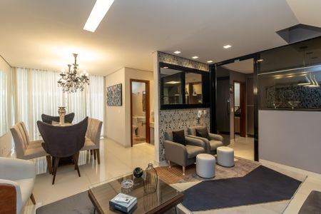 Casa à venda com 380m², 4 quartos e 2 vagasSala